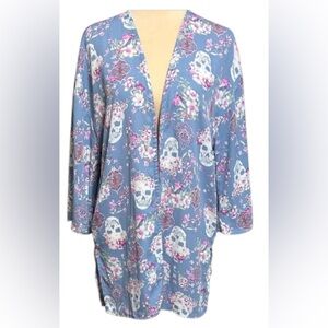 Women’s Pink Rose Large Skull Print Kimono
